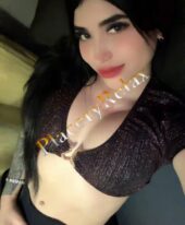 Selena diferente